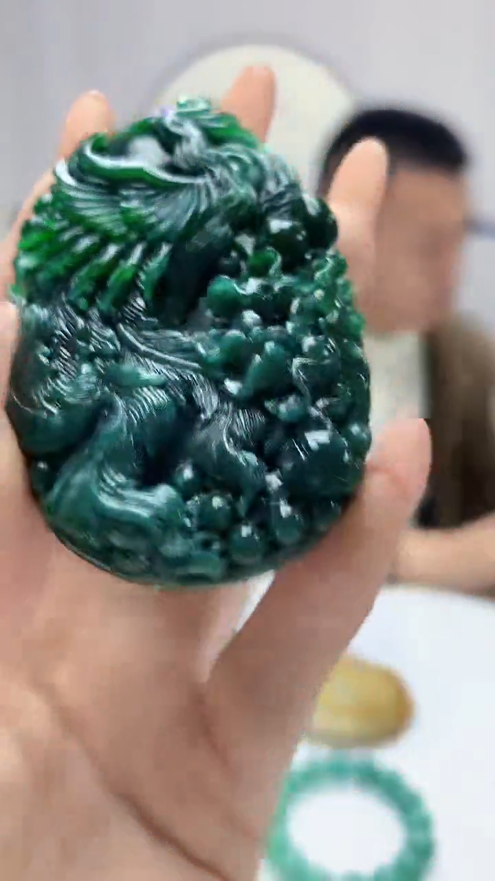 【闪购商品】定制翡翠未镶嵌4812DD-毛货挂件