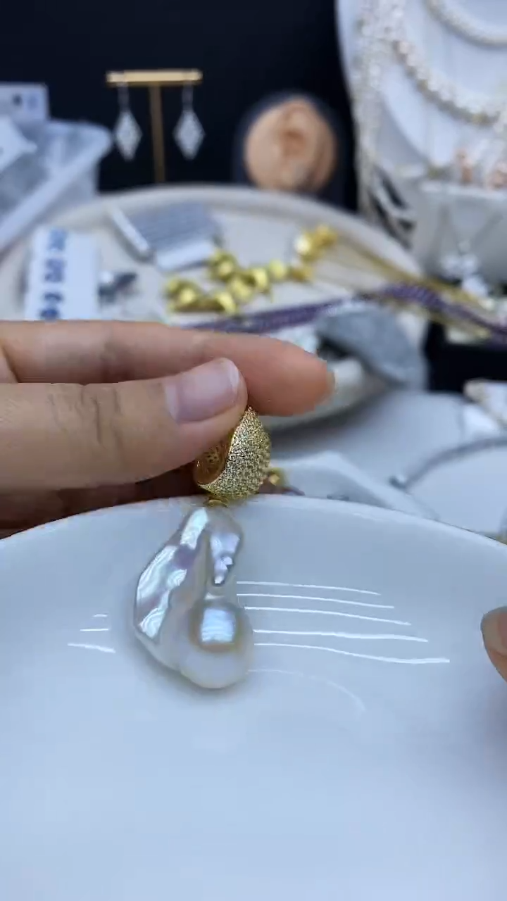 吊坠(不含链)未镶嵌淡水珍珠吊坠多样性发其一