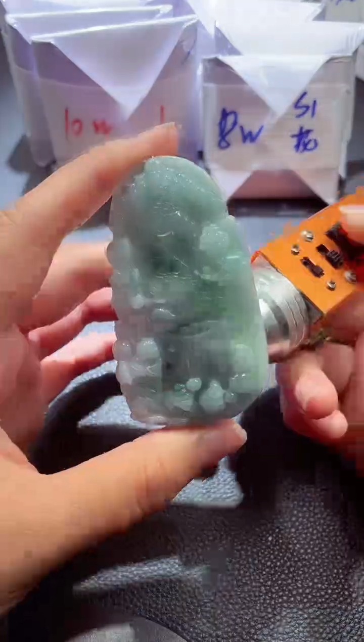 颈饰未镶嵌翡翠00008822