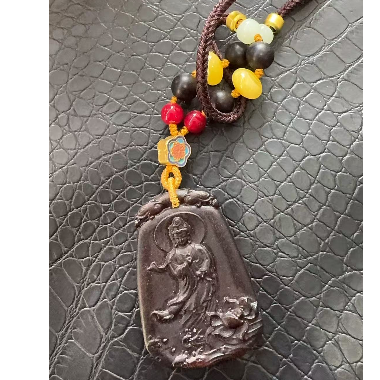 d14时尚百搭轻奢雕刻项链