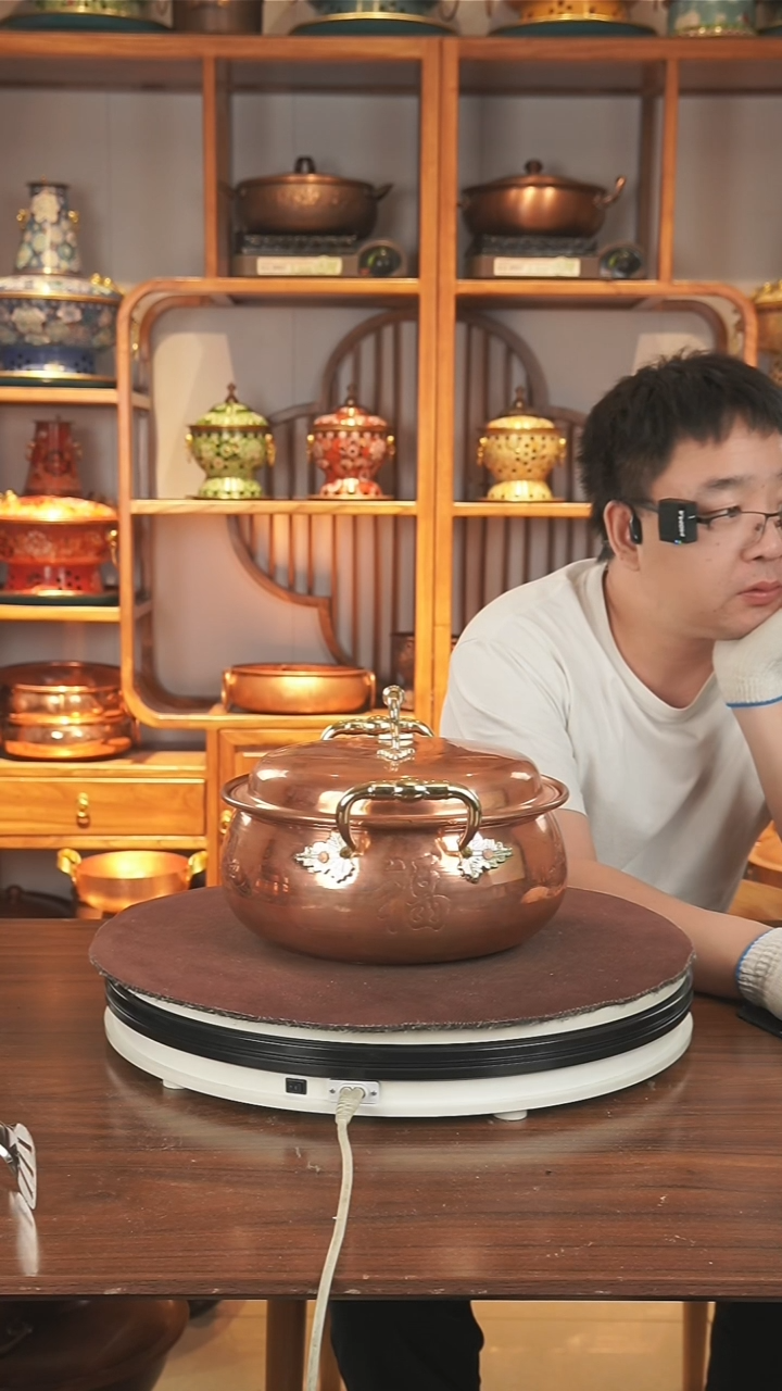 铜纯铜汤锅样品一个