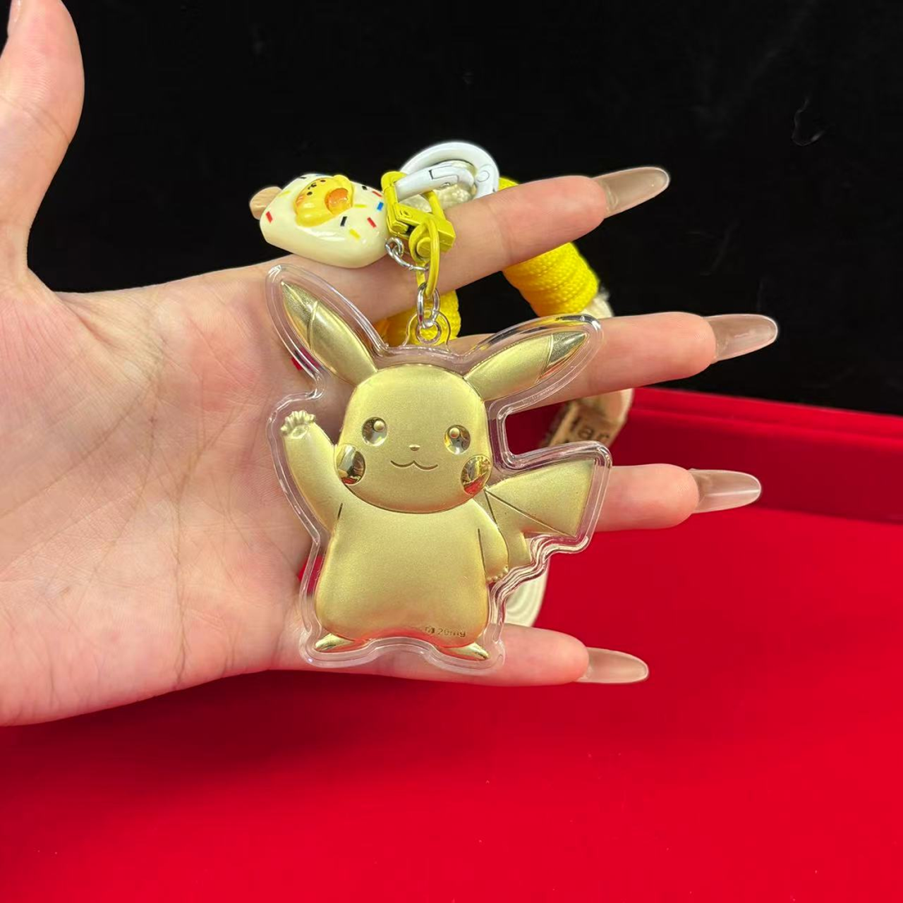 含金工艺品【水贝新品】皮卡丘手机挂钥匙扣包挂送女友男友生日礼物
