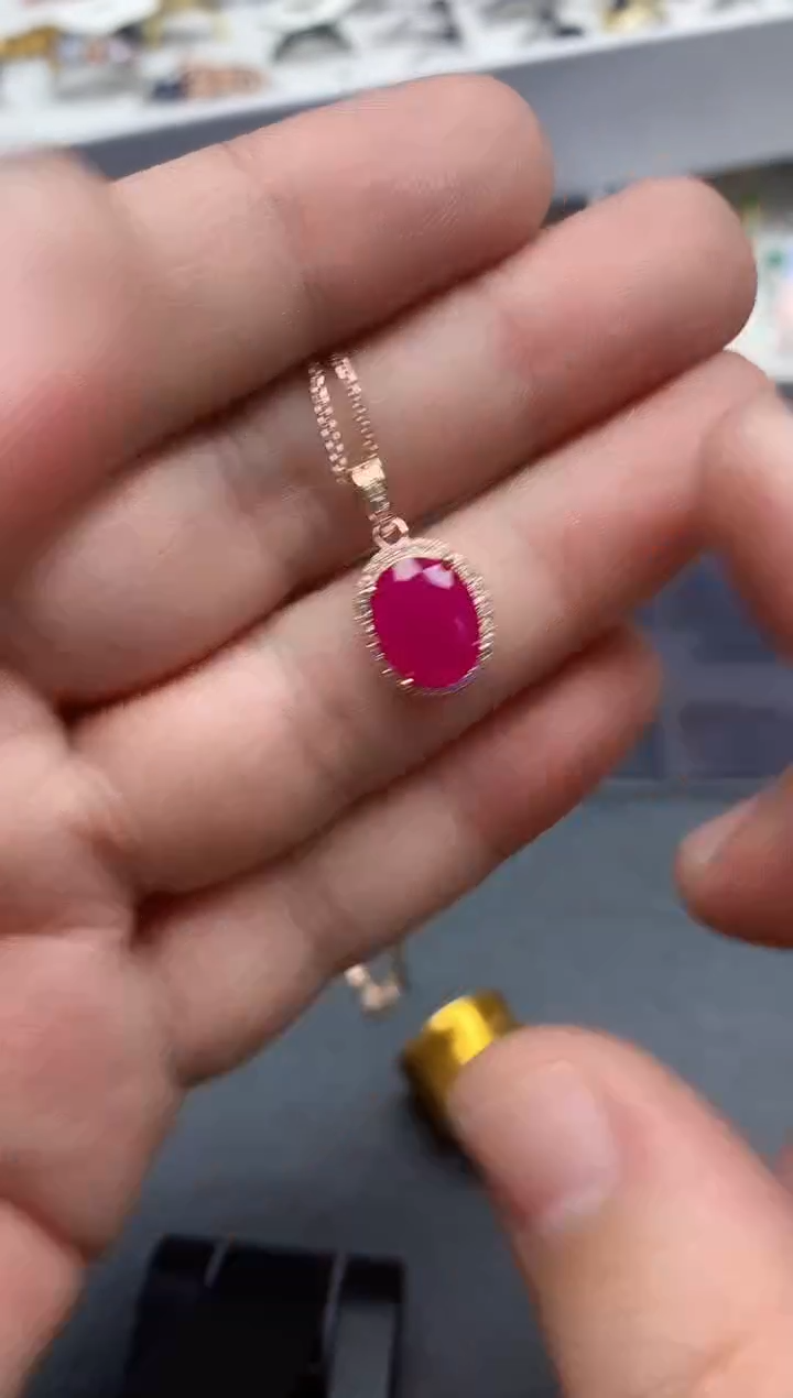 【闪购商品】红宝石颈饰银S925镶嵌.........
