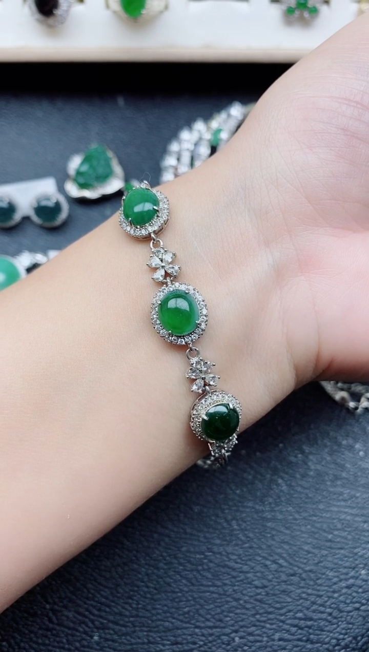 【闪购商品】翡翠戒指银S925镶嵌11111