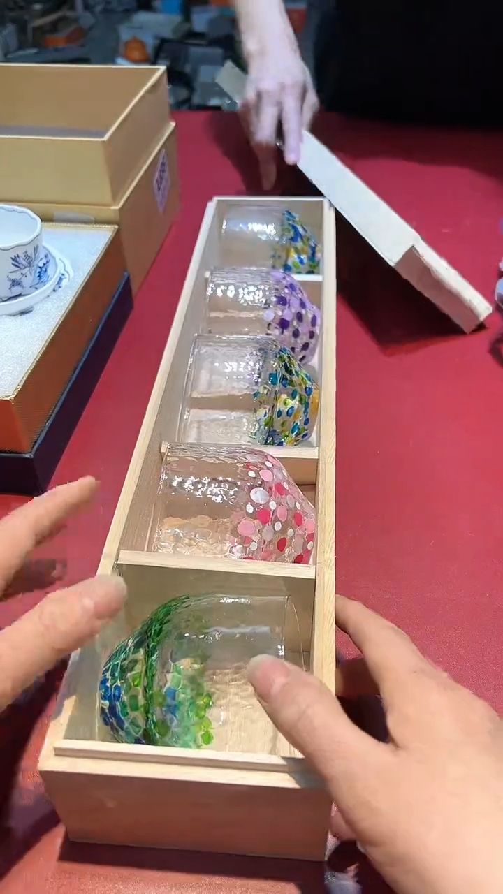 【闪购商品】瓷片00000000000000