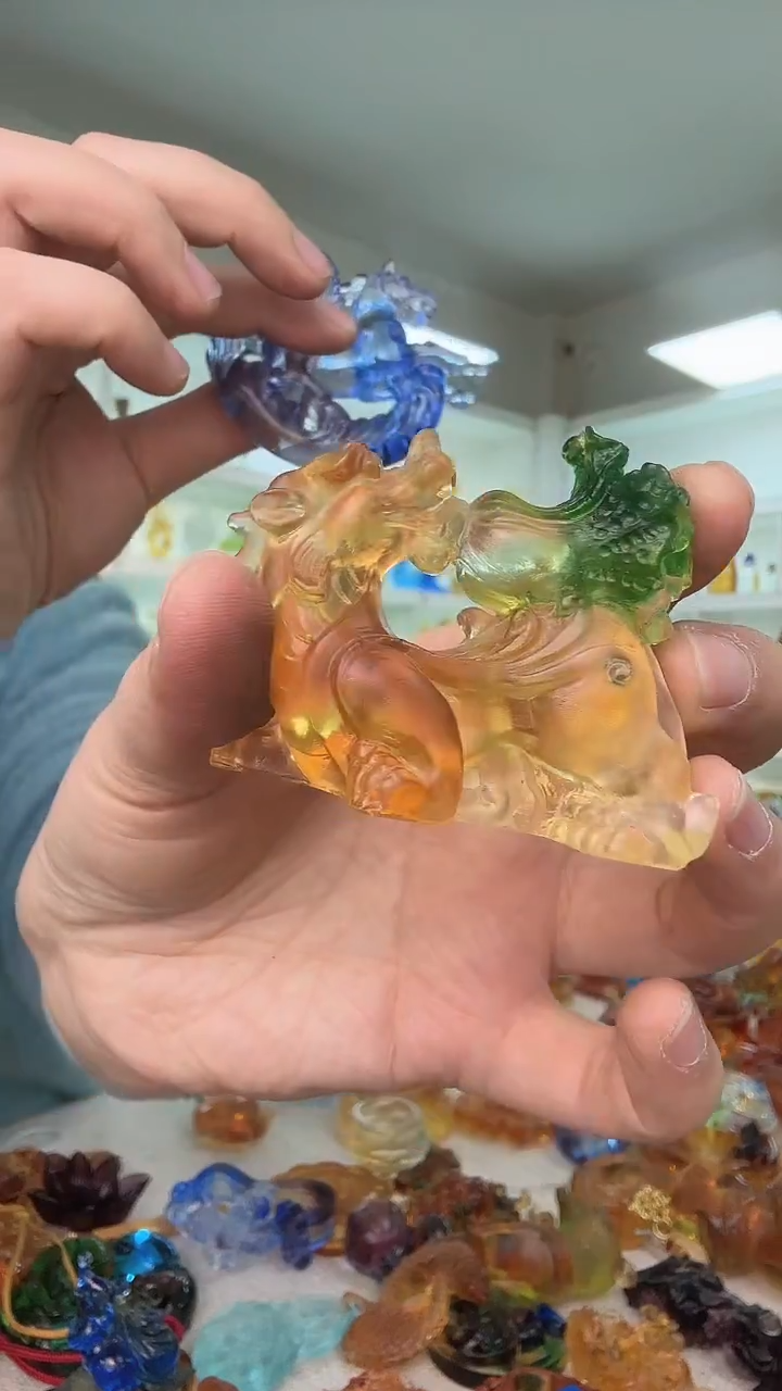 手工艺品琉璃飞马+貔貅