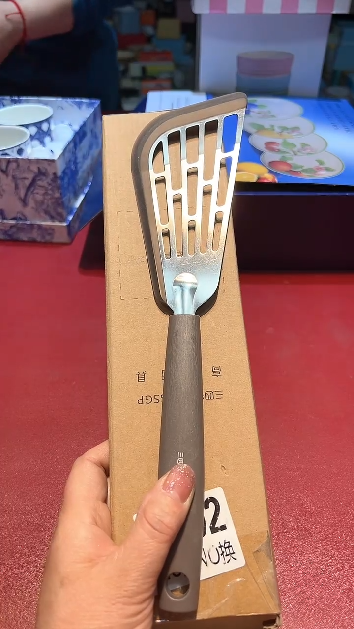 【闪购商品】瓷片锅碗瓢盆一件不剩