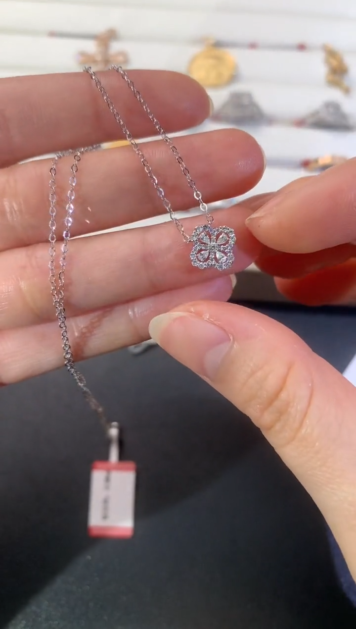 【闪购商品】钻石套链18K金镶嵌R146|2980