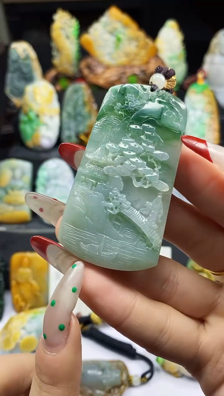 【闪购商品】定制翡翠未镶嵌A货翡翠