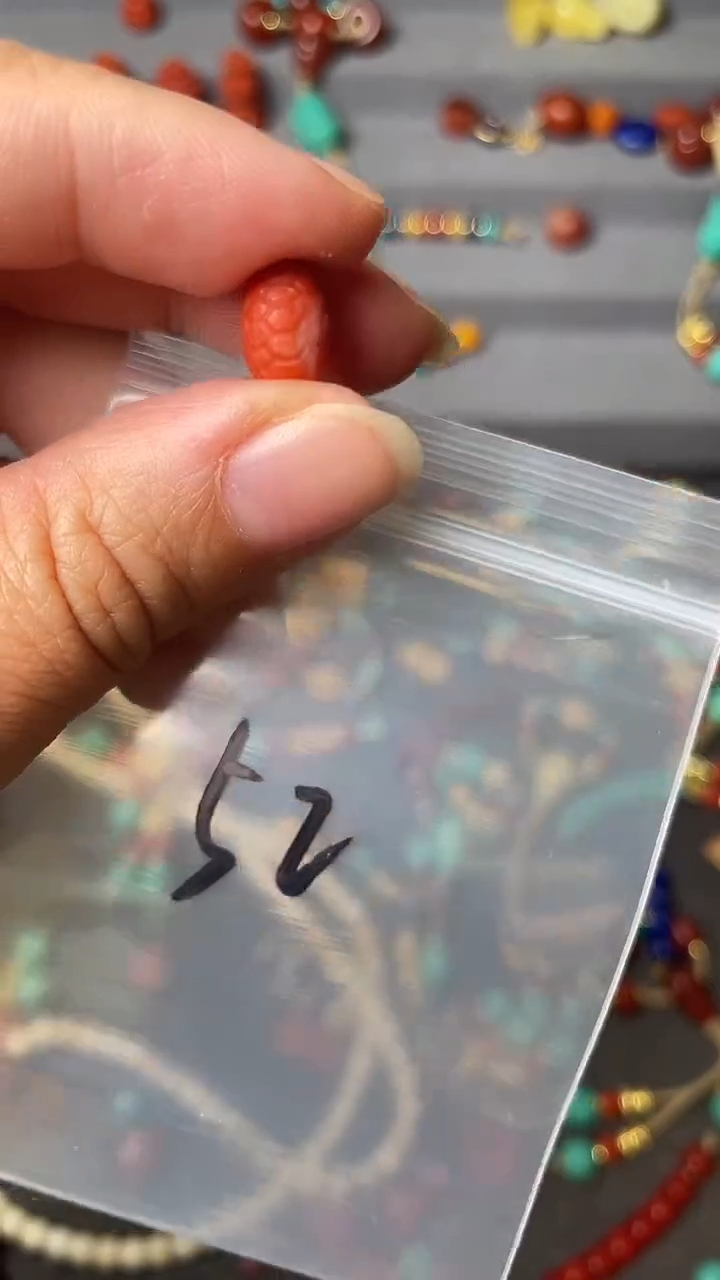 未镶嵌配饰南红玛瑙52