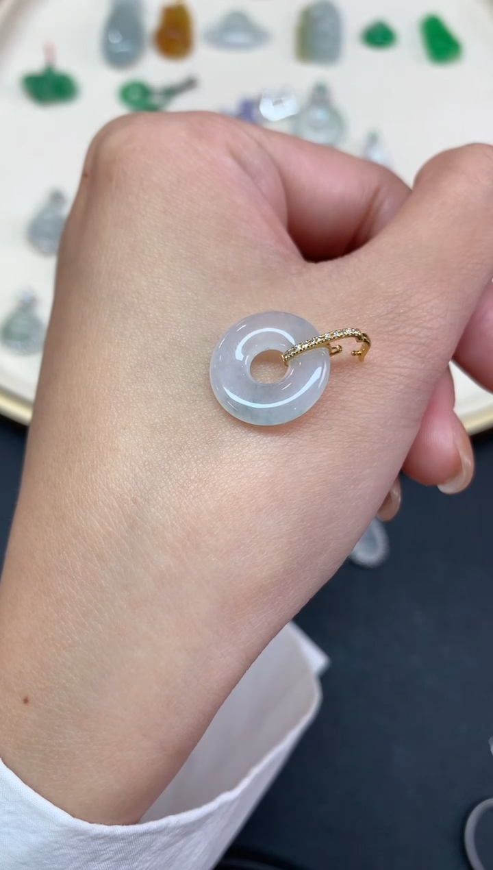 【闪购商品】翡翠吊坠(不含链)18K金镶嵌吊坠A396|980