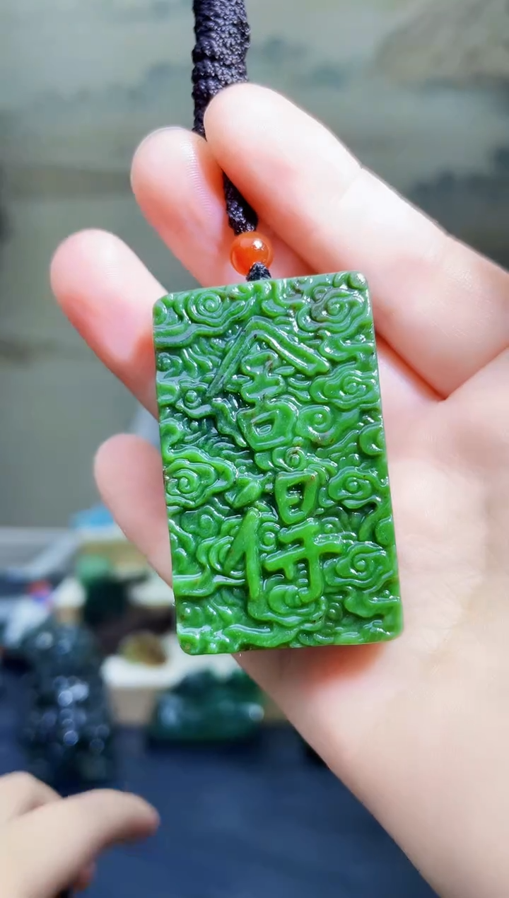 颈饰未镶嵌和田玉1