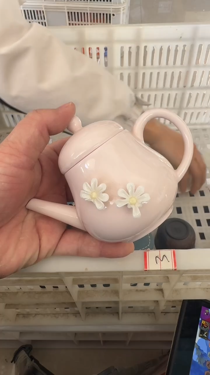 杯无运费险有瑕疵的摄影的产品有使用过的痕迹有点脏介意勿拍