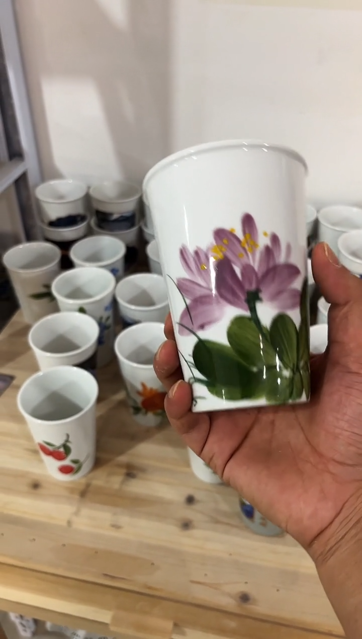 微瑕手绘餐饮具玲珑