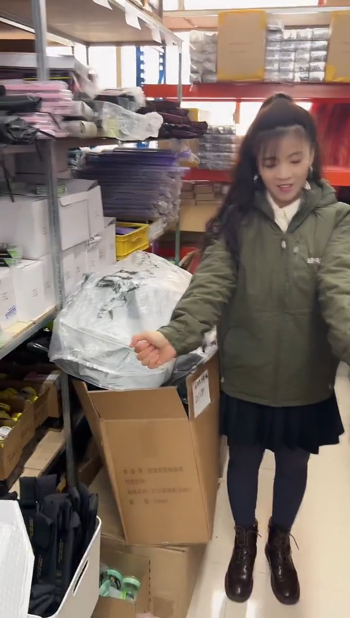 钓鱼冲锋衣小码颜色混发一件