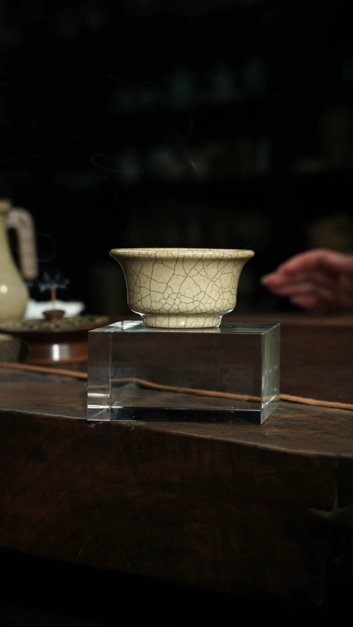 【闪购商品】瓷片《丹山片羽》乾象