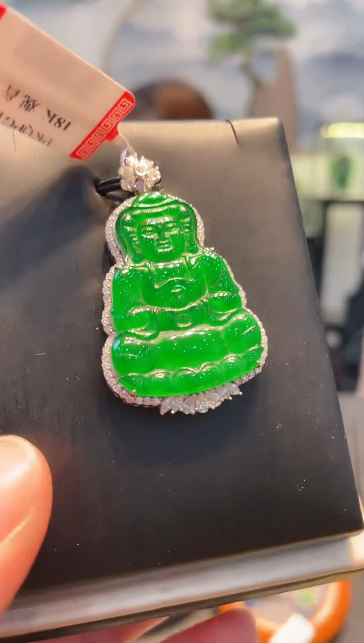【闪购商品】翡翠颈饰18K金镶嵌B47天然A货翡翠