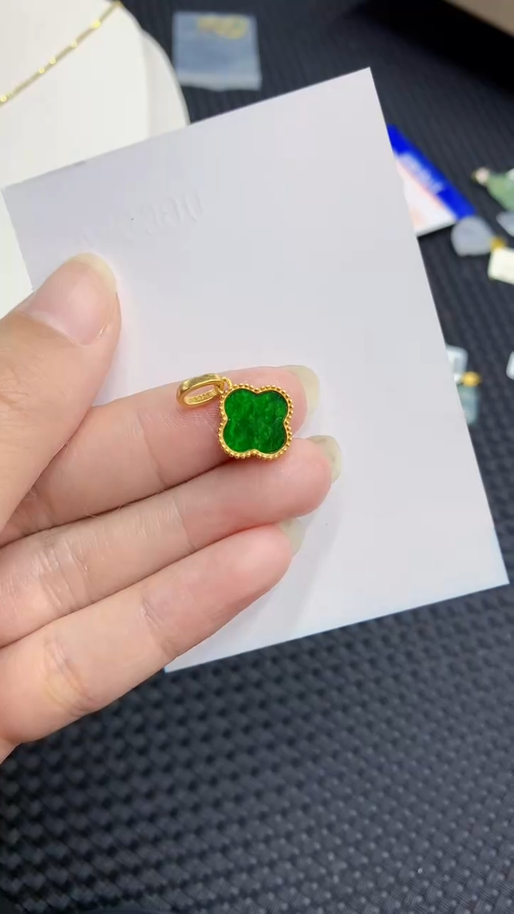 【闪购商品】翡翠颈饰银S925镶嵌            8