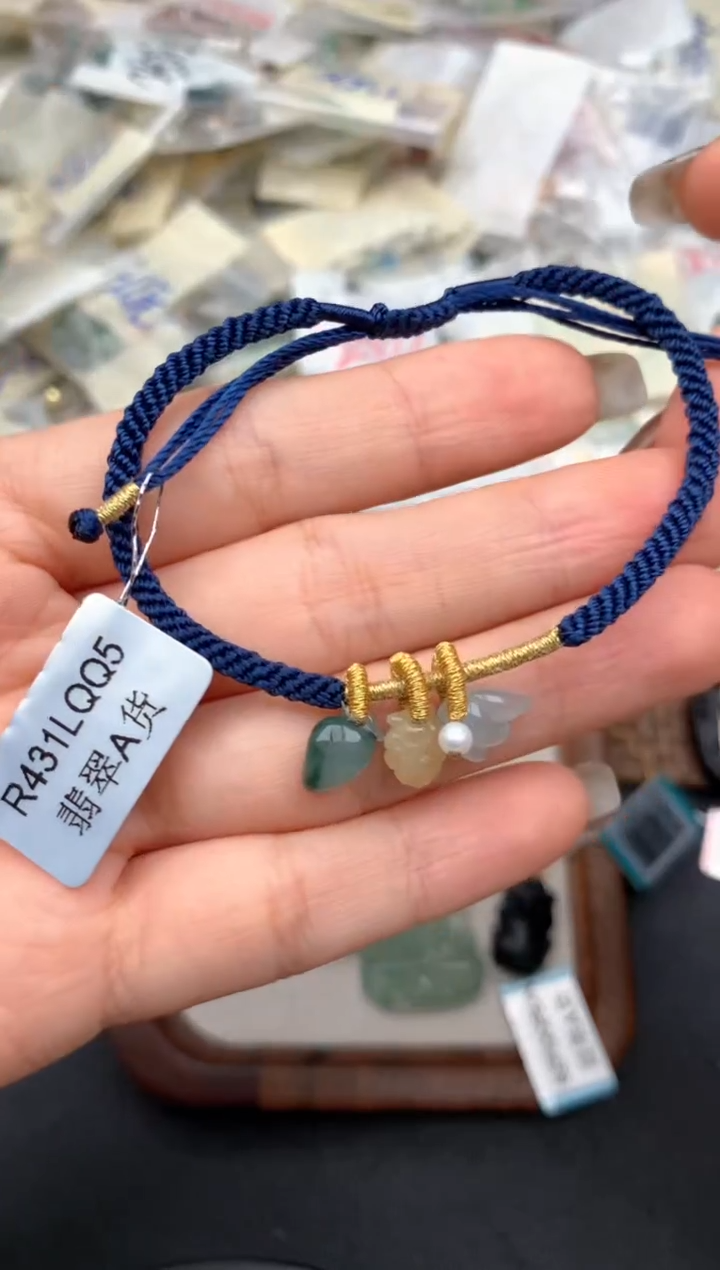 未镶嵌挂件翡翠一