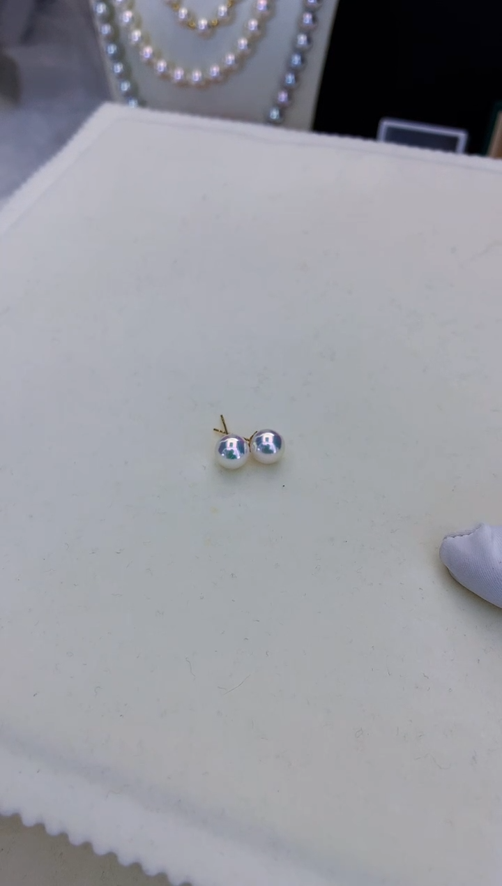 18K金镶嵌海水珍珠饰品7.5-8素钉定制