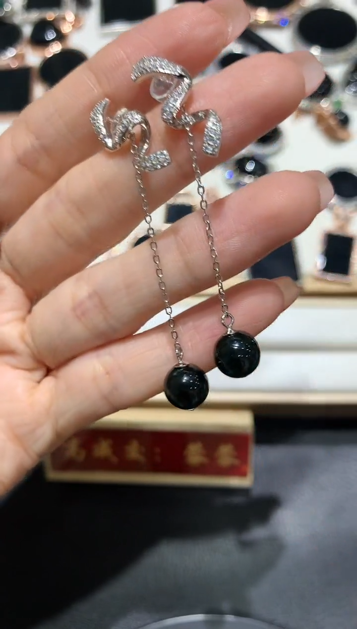 【闪购商品】翡翠吊坠(不含链)银S925镶嵌64多人多样性随机发货1件