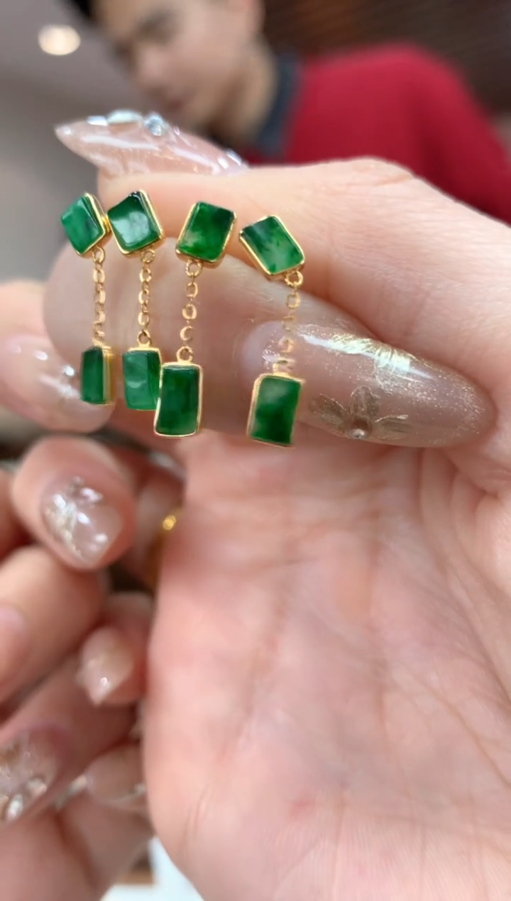 【闪购商品】翡翠耳饰18K金镶嵌耳钉多样性发货1件