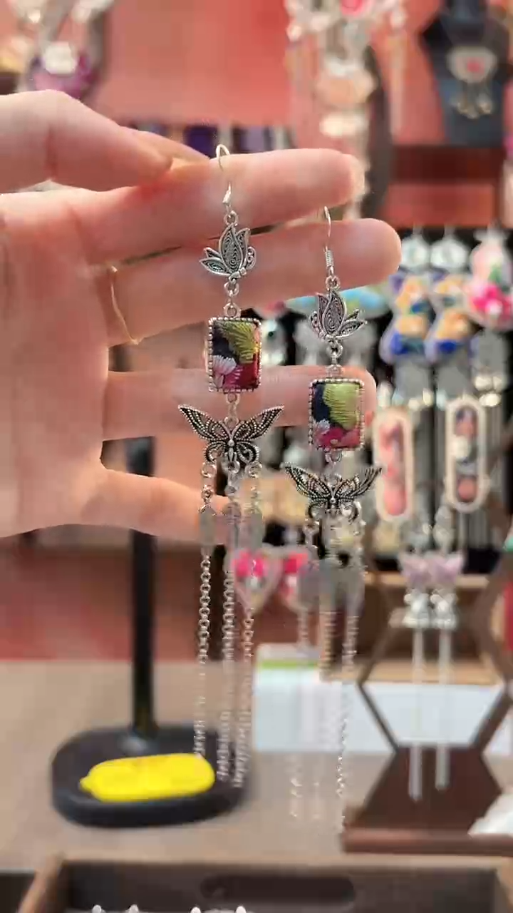 织绣 云织谣民族风精美饰品   34