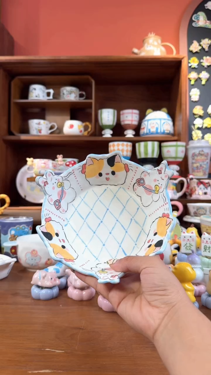 陶瓷三花猫猫碗陶瓷三花猫猫碗