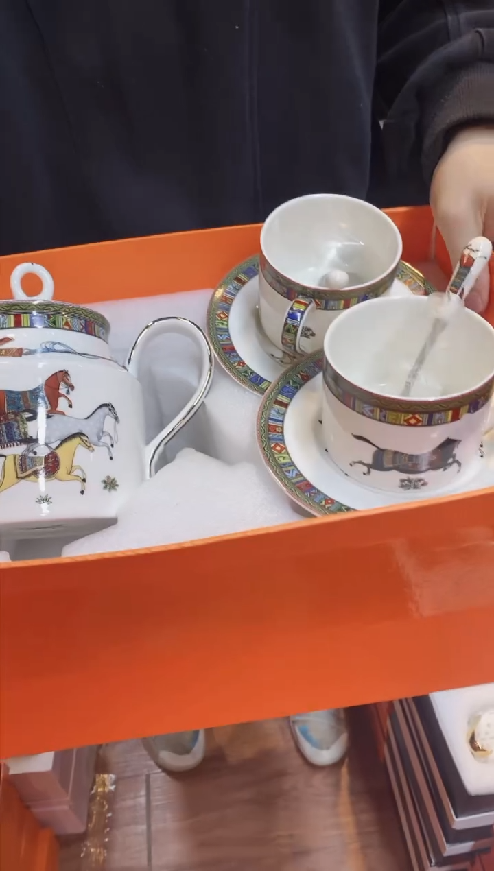 【闪购商品】杯全场正品，京东包邮