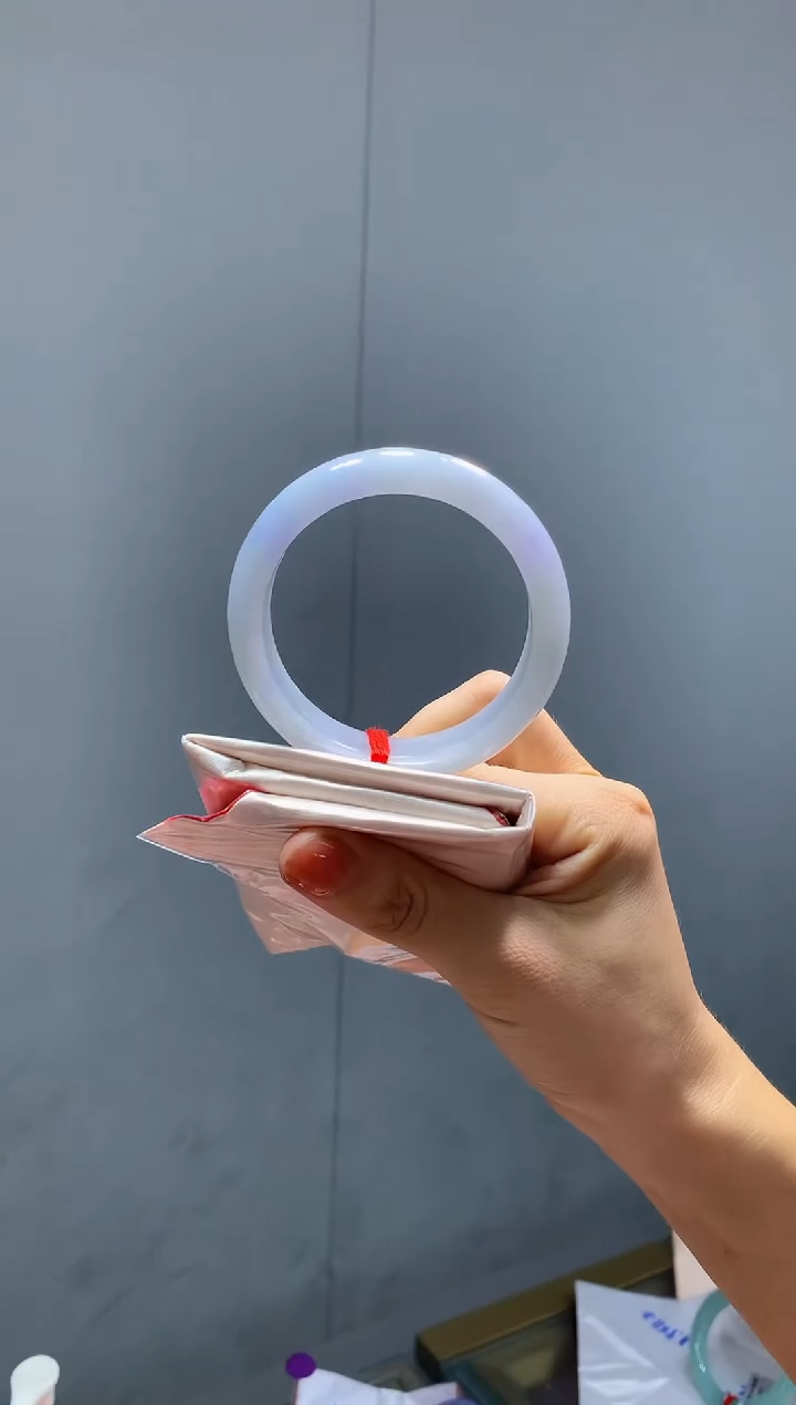 翡翠手镯未镶嵌4-翡翠手镯