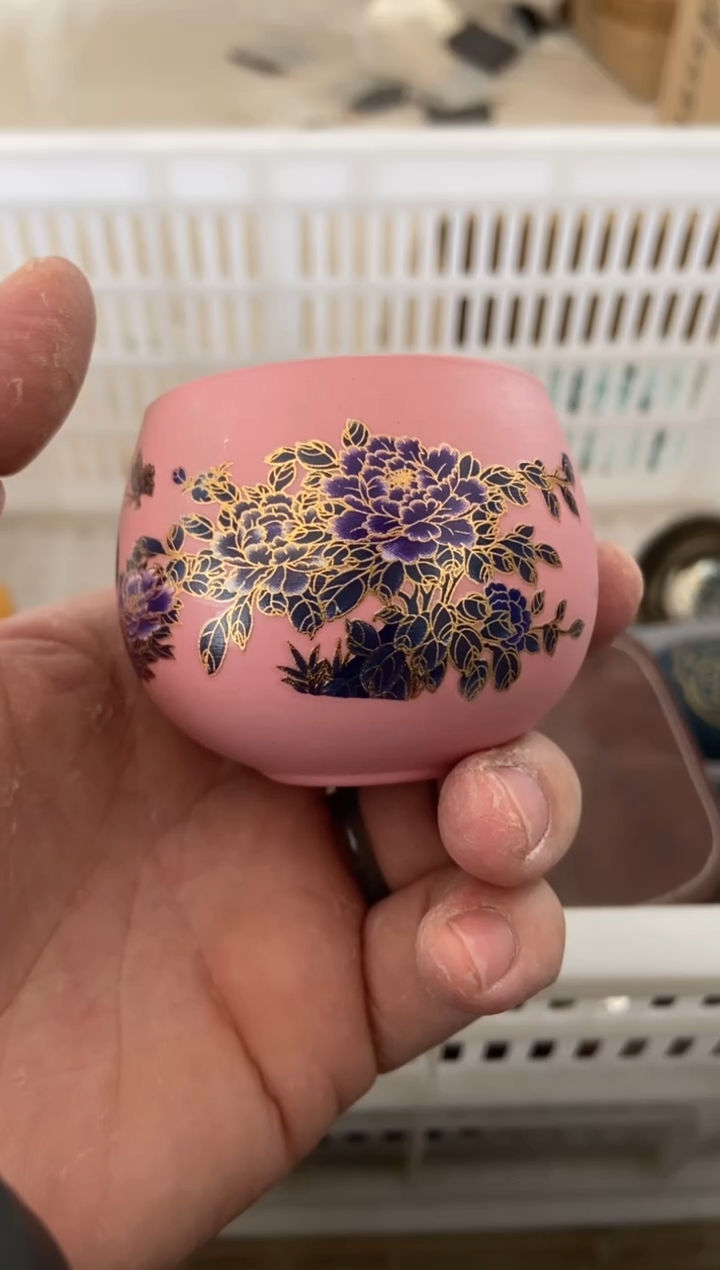 杯无运费险有瑕疵的摄影的产品有使用过的痕迹有点脏介意勿拍
