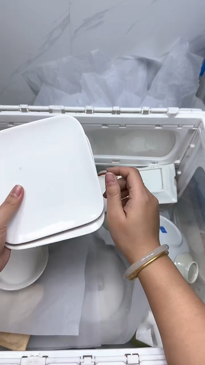 【闪购商品】1597回流瓷器默认微瑕，18.8包邮