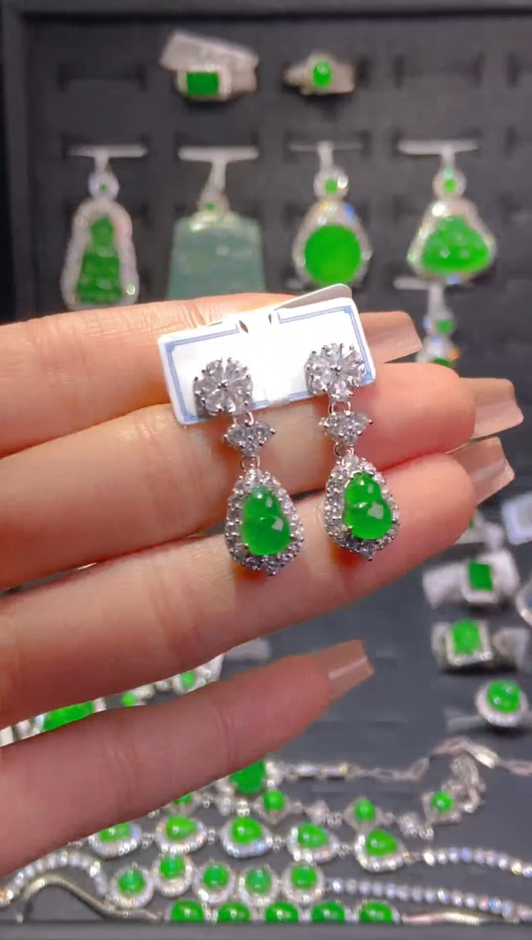 【闪购商品】翡翠耳饰未镶嵌天然翡翠A货130