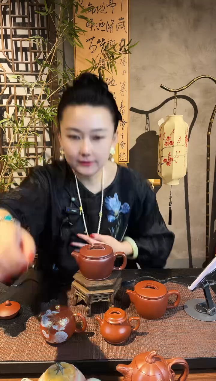 【闪购商品】紫砂茶壶吴建强红皮龙光器汉瓦，容量240cc左右