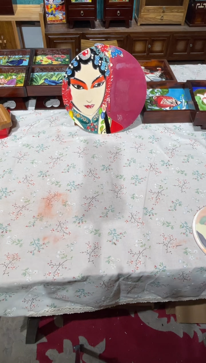 陶瓷蜗*?30*30脸谱圆形单画片