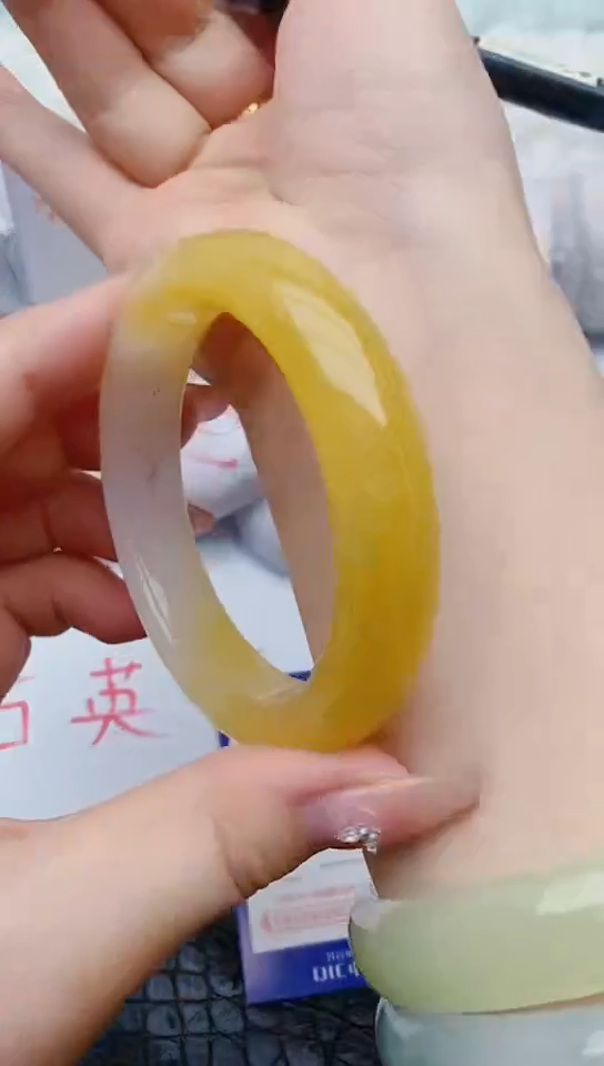 石英质玉手镯未镶嵌w54+58-59