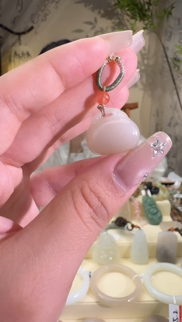 【闪购商品】和田玉未镶嵌颈饰竹节锁