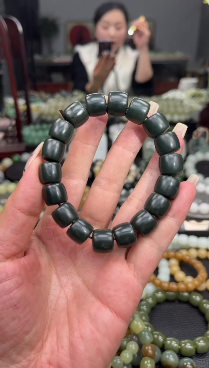 【闪购商品】和田玉手串未镶嵌卡12