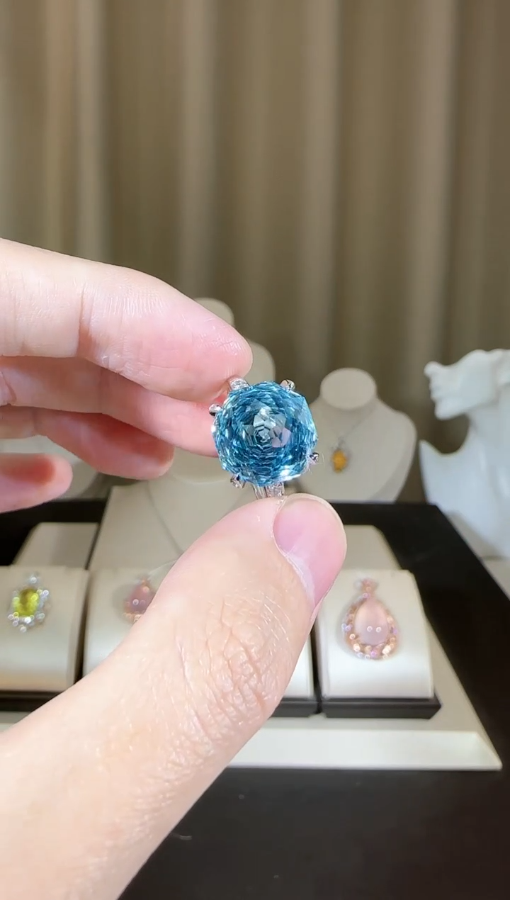 【闪购商品】托帕石戒指银S925镶嵌12mm玫瑰款