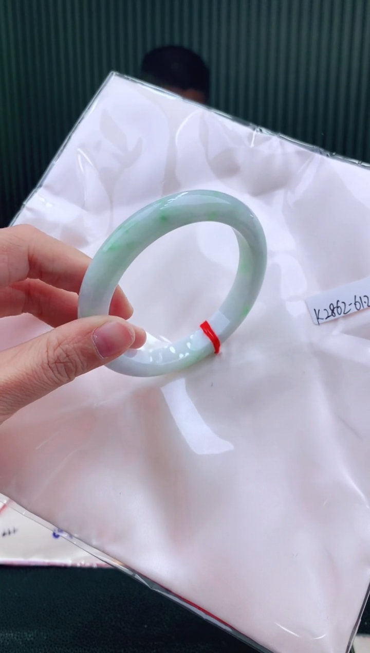 未镶嵌手镯翡翠61