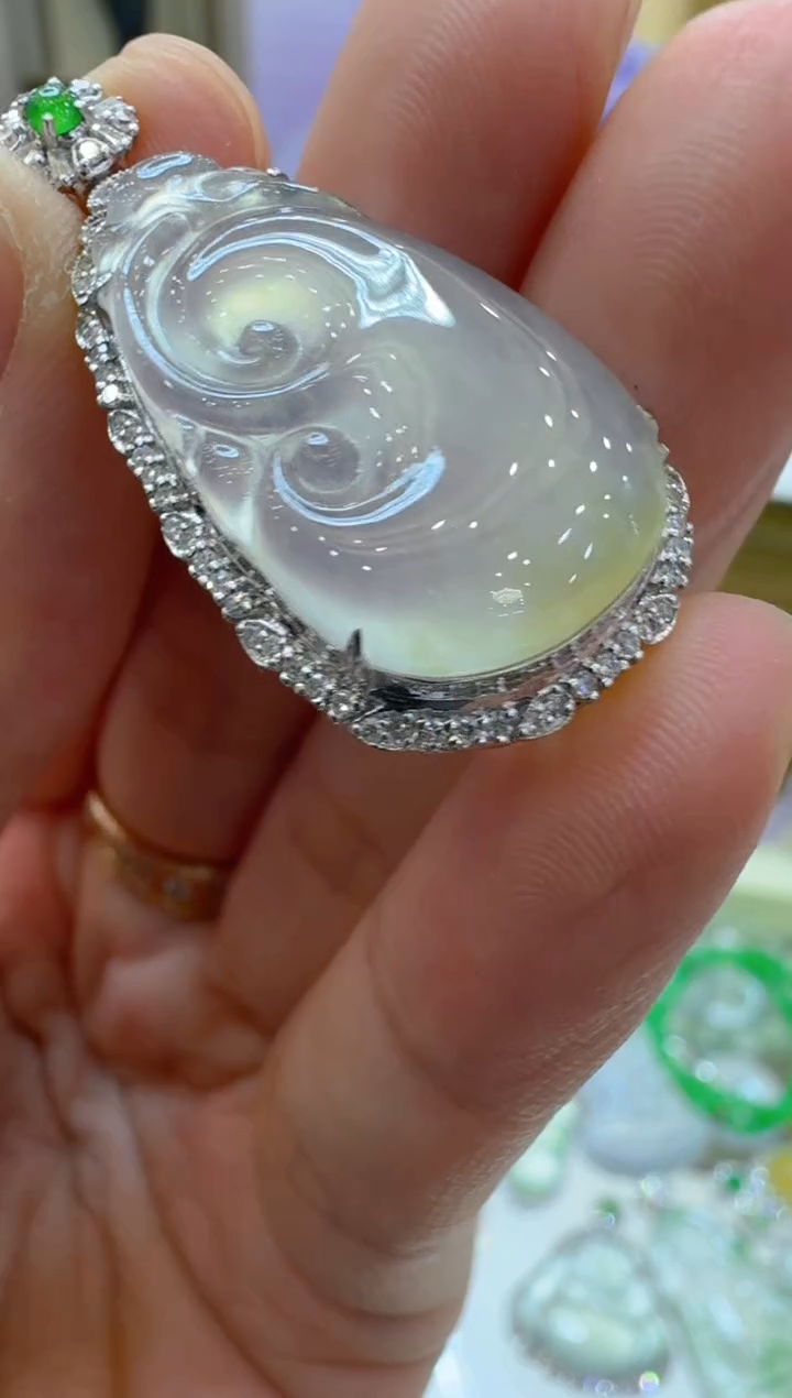 翡翠18K金镶嵌吊坠(不含链)多样性团购发一件