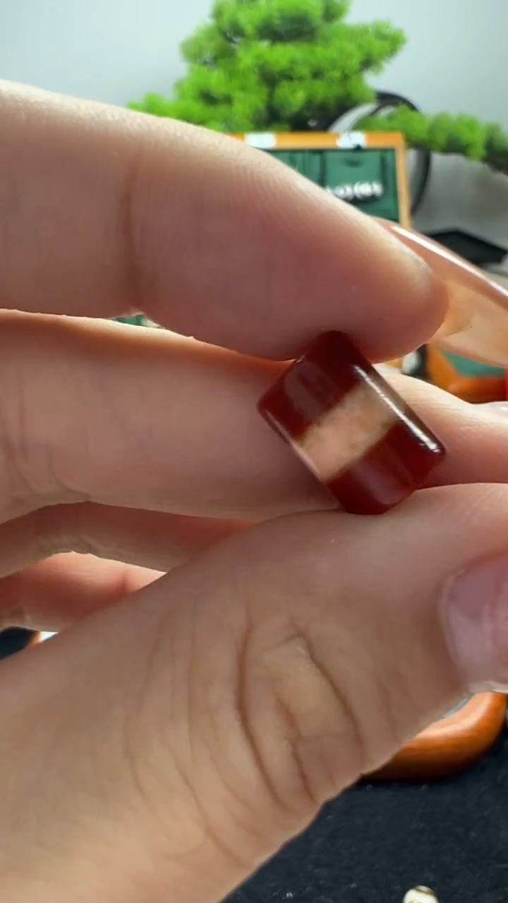 玛瑙/玉髓（覆膜）颈饰未镶嵌4.（微瑕随机发货）