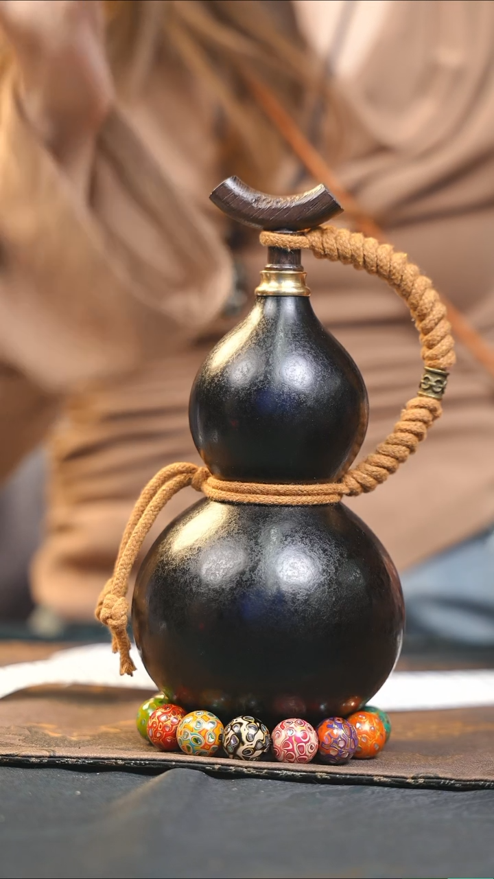 【闪购商品】WD152大漆酒葫芦不包手串及旋转底座