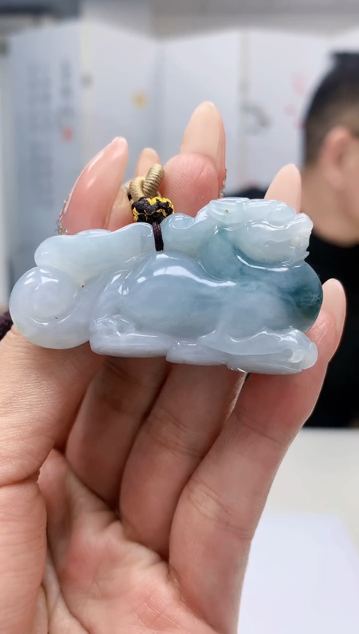 【闪购商品】定制翡翠未镶嵌5152MM-毛货挂件40