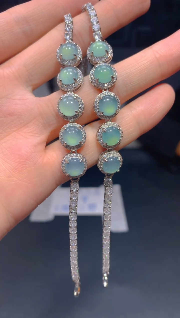 【闪购商品】定制翡翠未镶嵌11多样性发货(发其一）