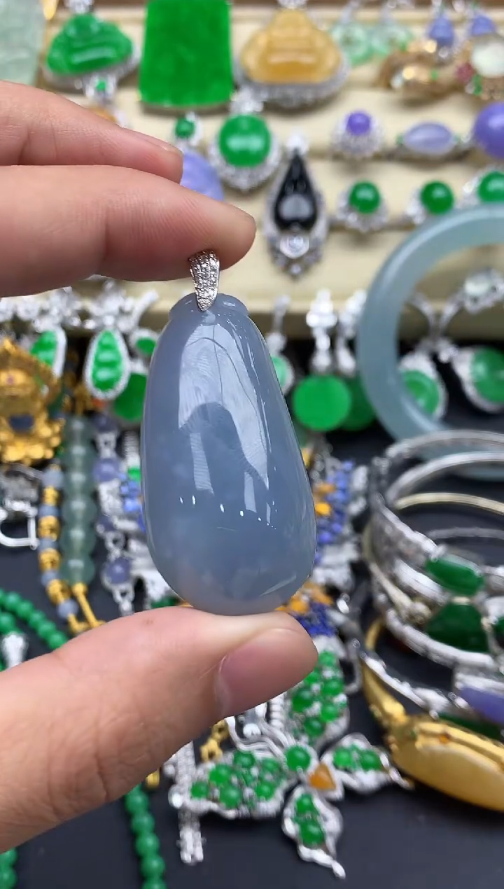 翡翠18K金镶嵌颈饰341--春日珠宝