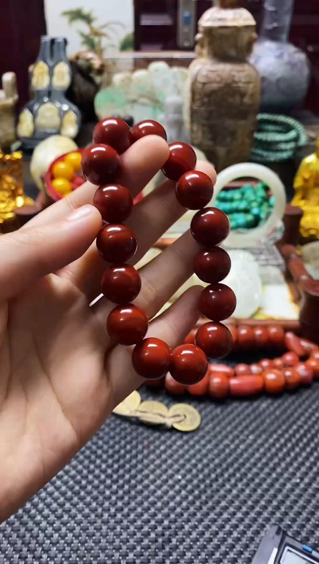 颈饰未镶嵌南红玛瑙1个