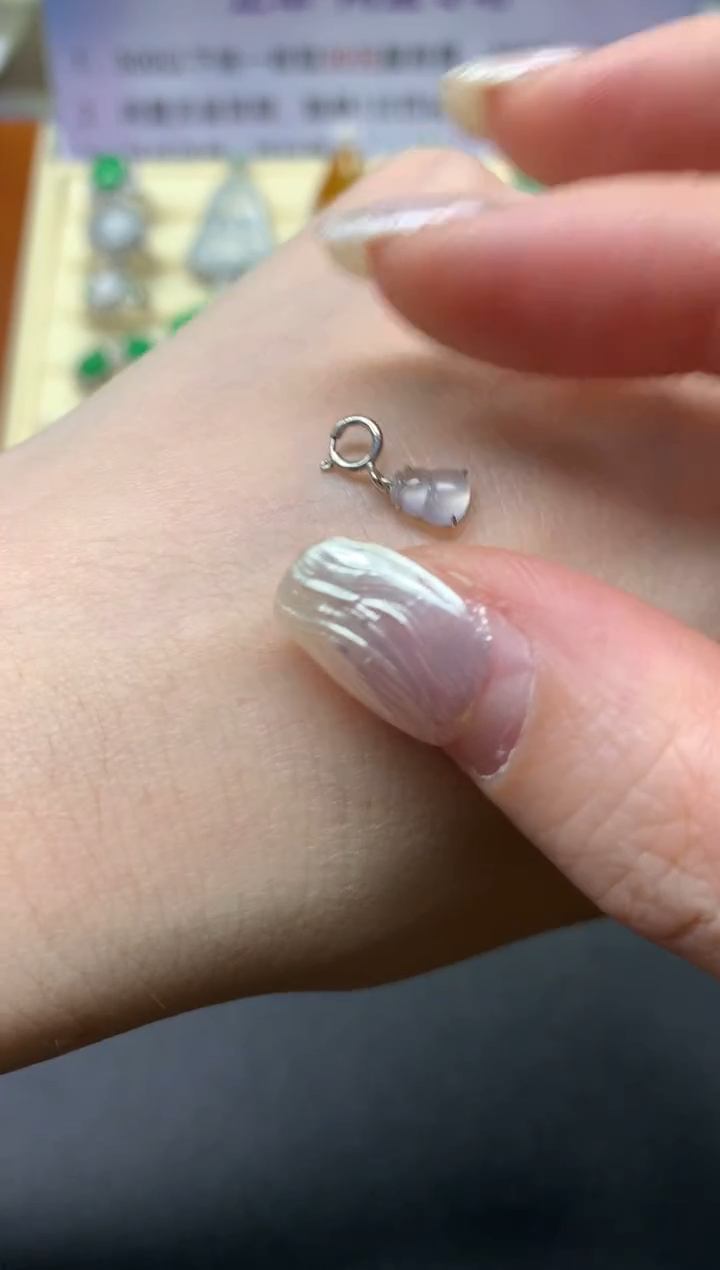 【闪购商品】翡翠吊坠(不含链)18K金镶嵌吊坠|300+30