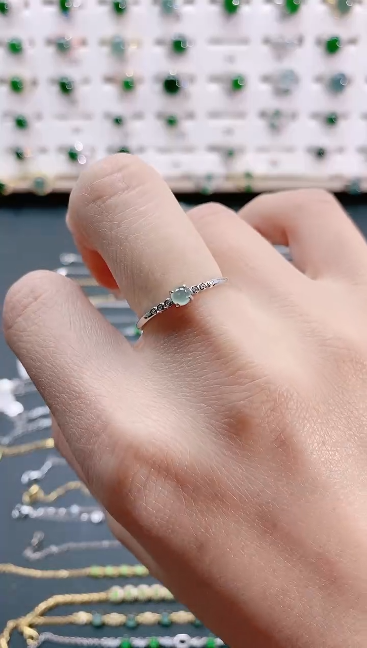 【闪购商品】翡翠戒指银S925镶嵌天然翡翠