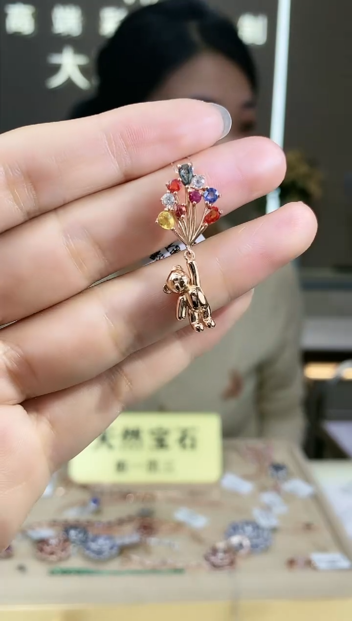 【闪购商品】彩色蓝宝石颈饰银S925镶嵌颈饰